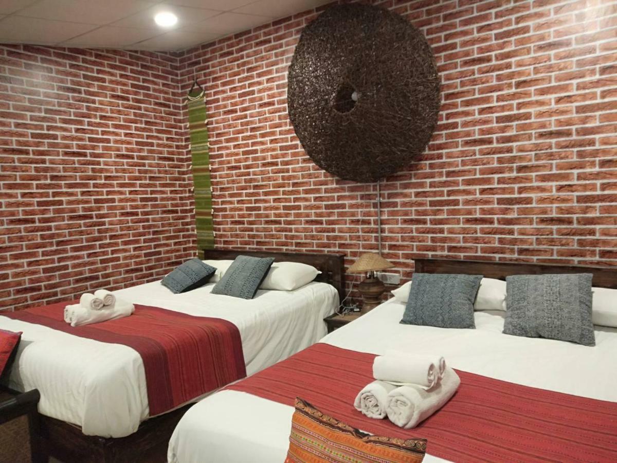 Baan Khun Krub Hotel Chiang Mai Bagian luar foto